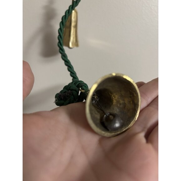 Vtg Graduated 4 Gold  Brass Bells Green Braided Rope Door Hanger Holiday - Picture 9 of 14